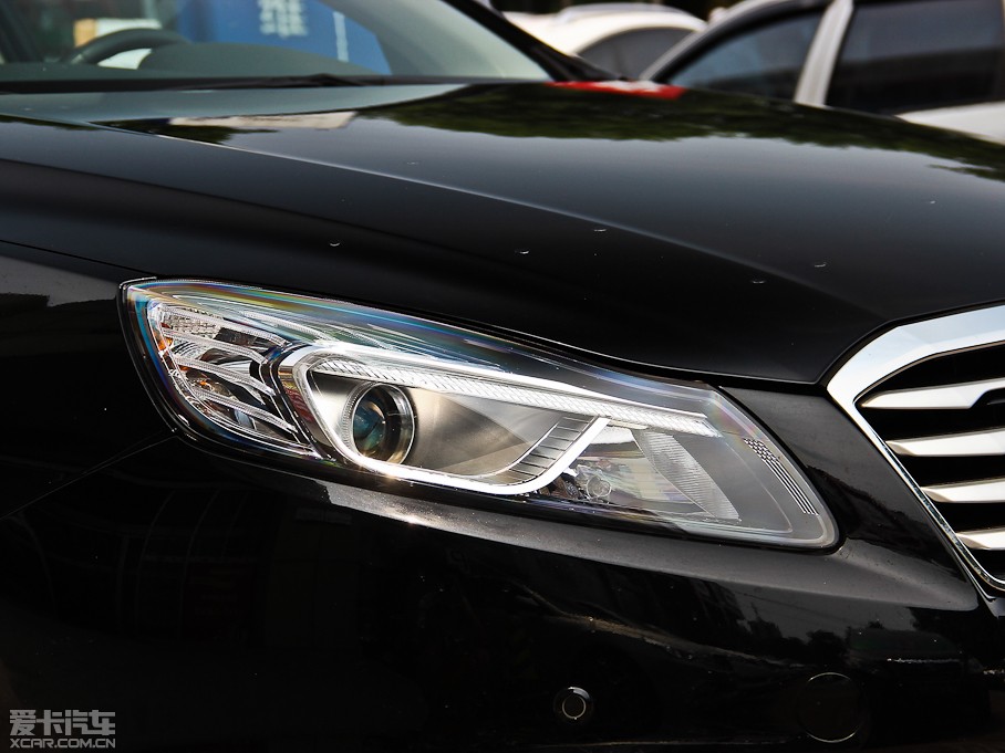 2014vB70 2.0L քӺA