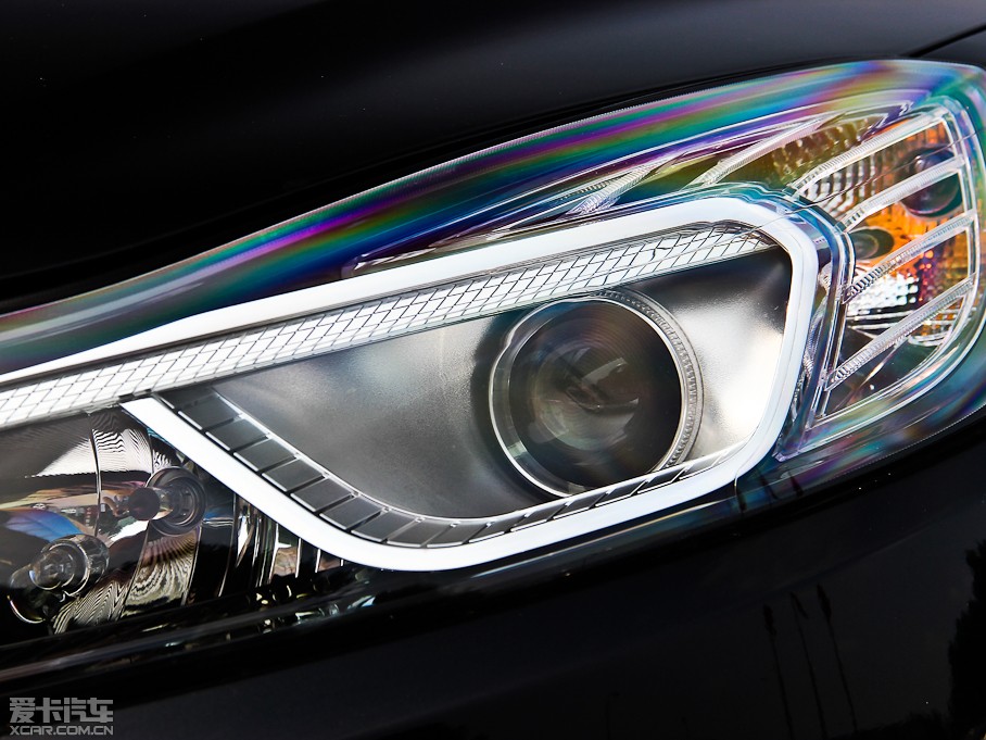 2014vB70 2.0L քӺA