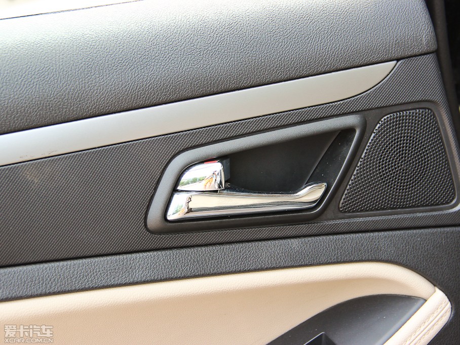 2014vB70 2.0L քӺA