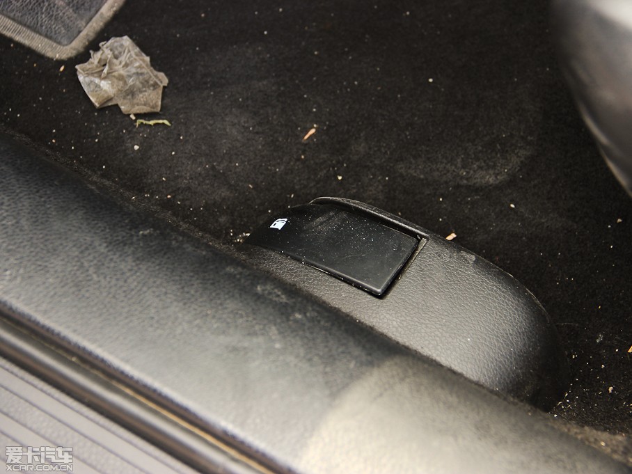 2014vB70 2.0L քӺA