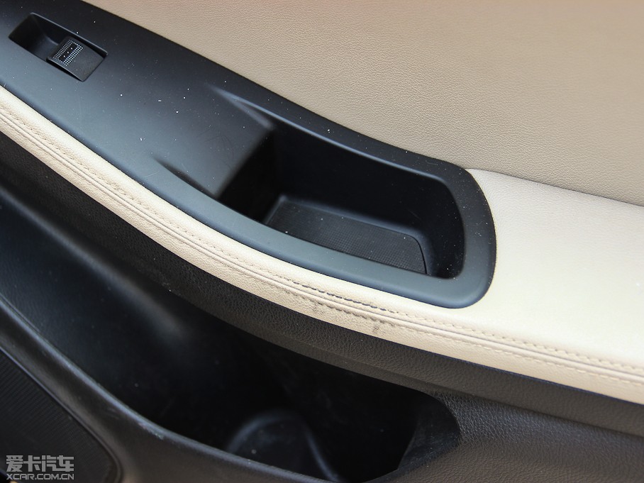 2014vB70 2.0L ք(dng)A