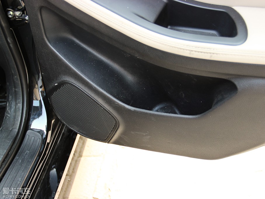 2014vB70 2.0L քӺA