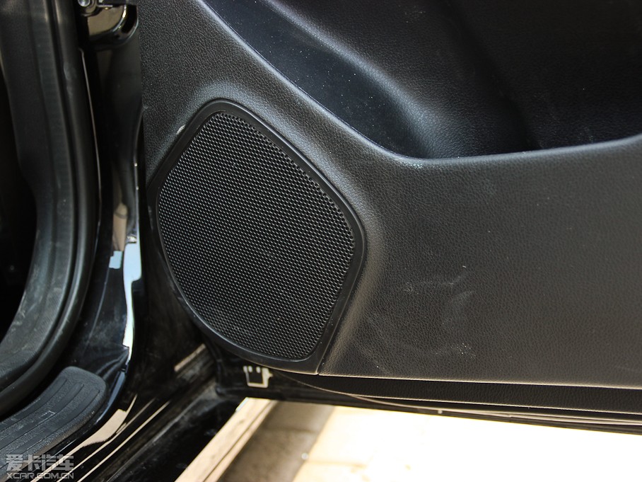 2014vB70 2.0L քӺA