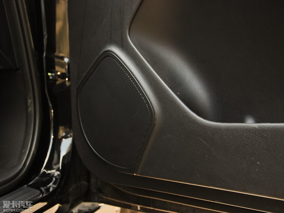 2014vB70 2.0L քӺA