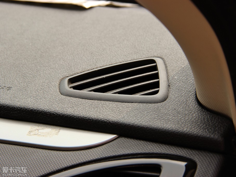 2014vB70 2.0L քӺA