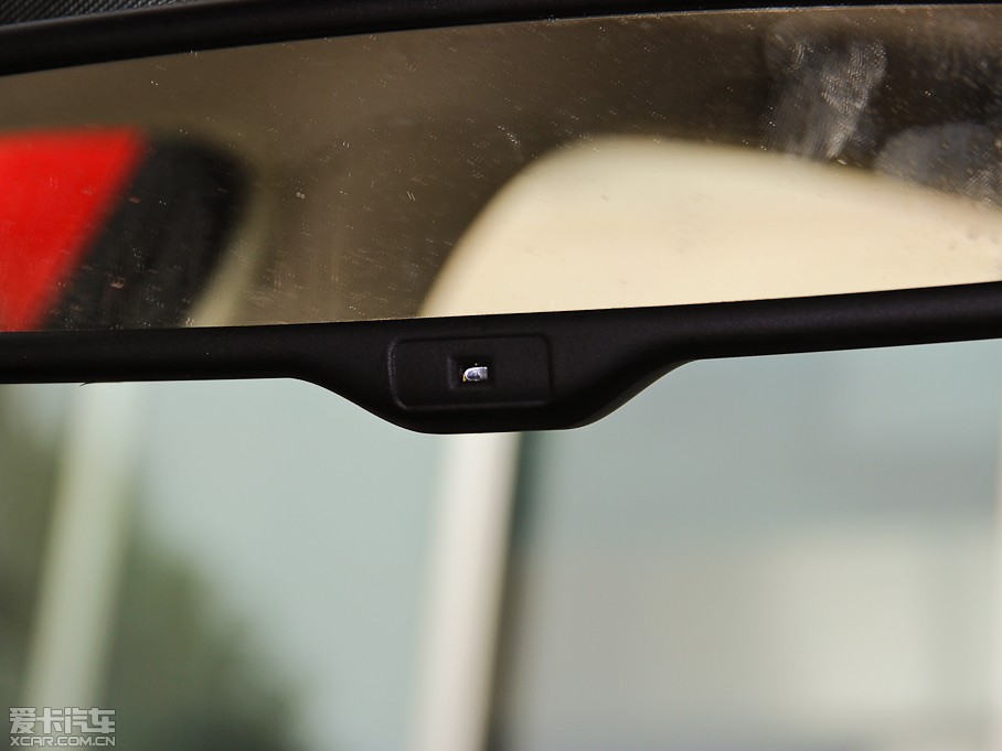 2014vB70 2.0L քӺA