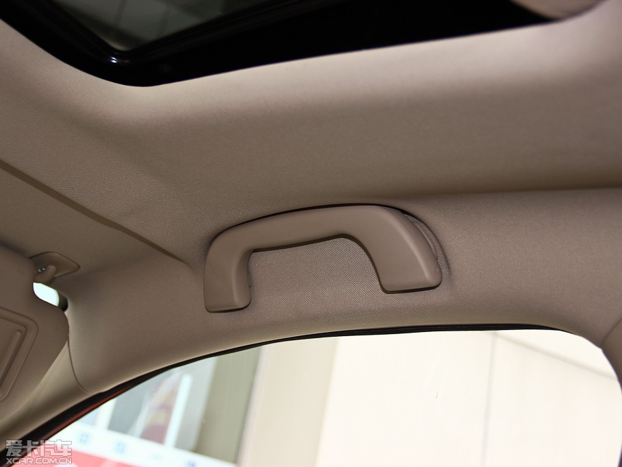 2014vB70 2.0L քӺA