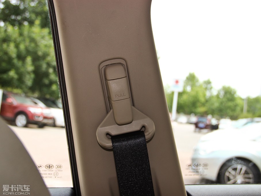 2014vB70 2.0L ք(dng)A