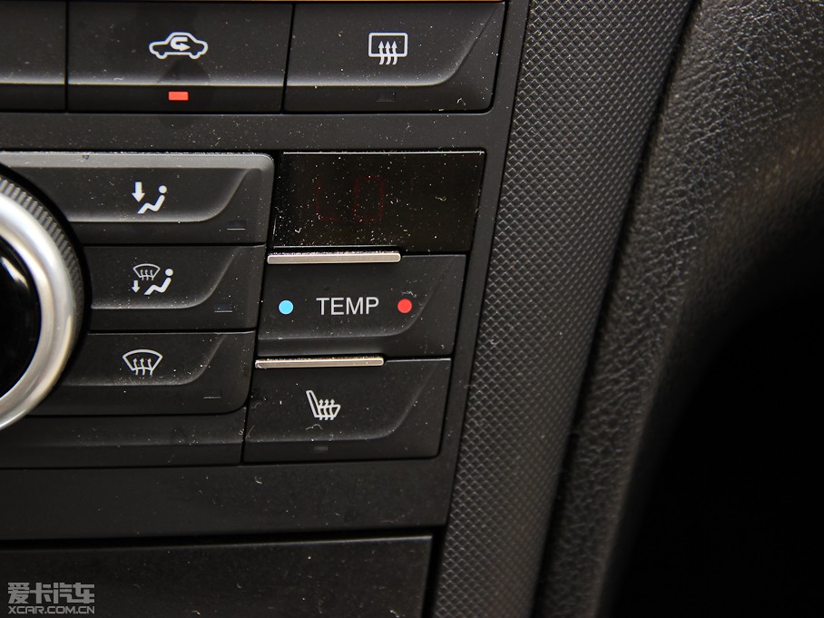 2014vB70 2.0L քӺA