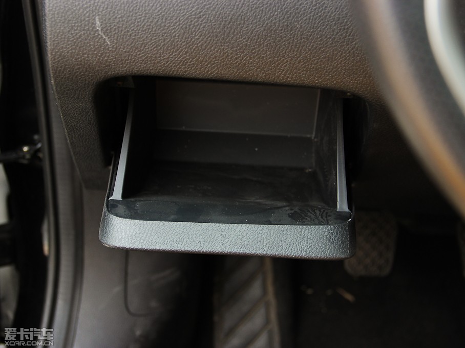 2014vB70 2.0L քӺA