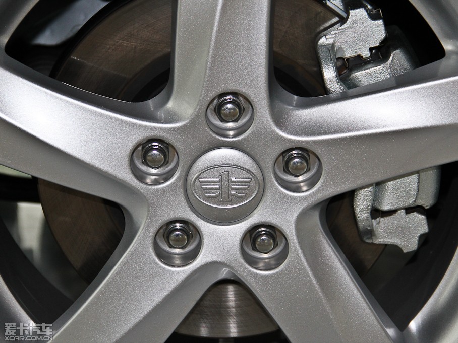 2014vB70 2.0L Ԅm