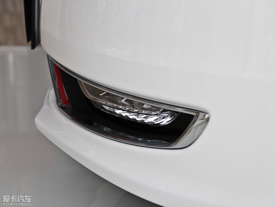 2014��vB70 2.0L �Ԅ����m��