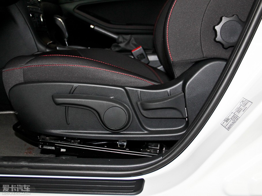 2014vB70 2.0L Ԅ(dng)m