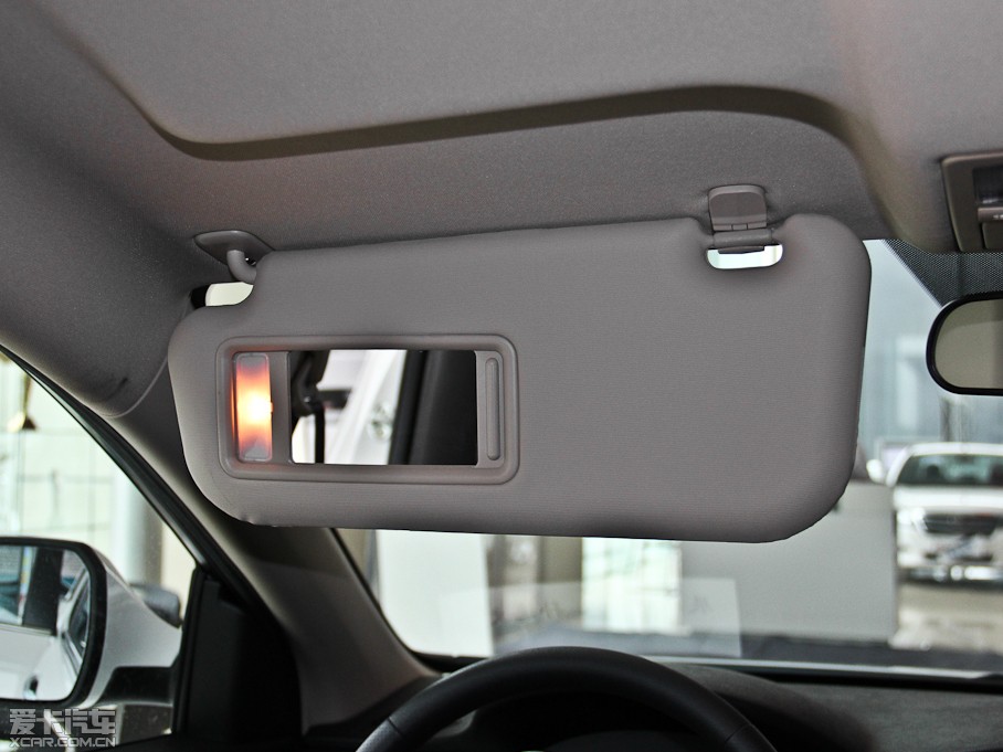 2014vB70 2.0L Ԅm