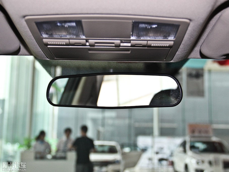 2014vB70 2.0L Ԅm