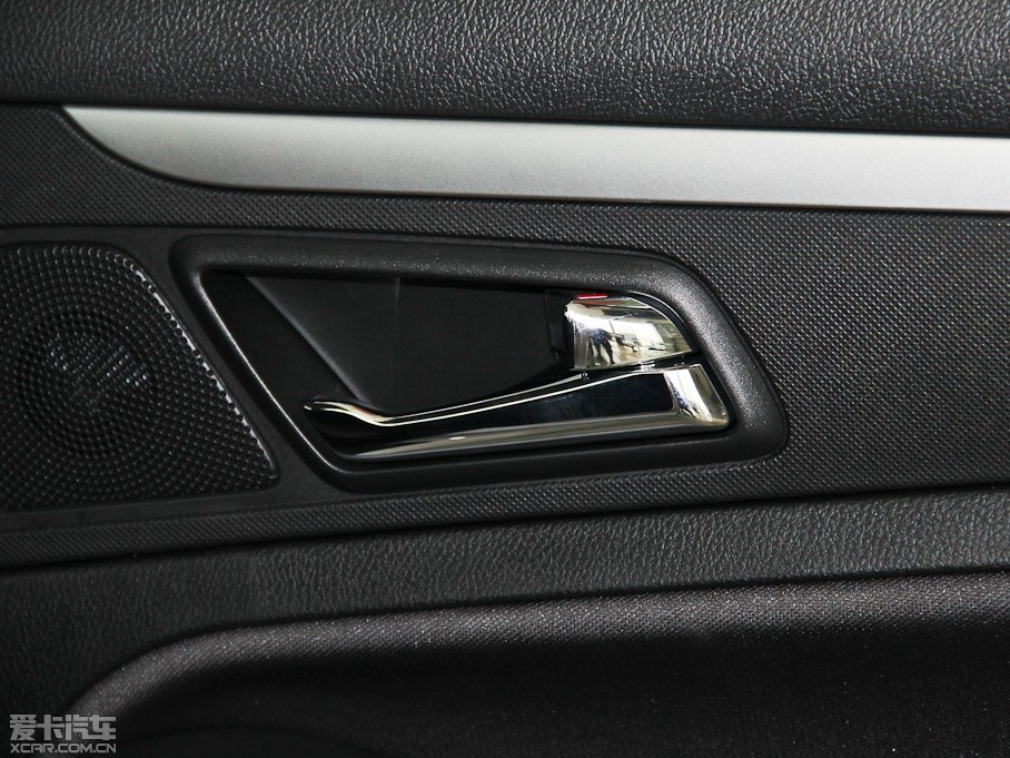 2014vB70 2.0L Ԅm