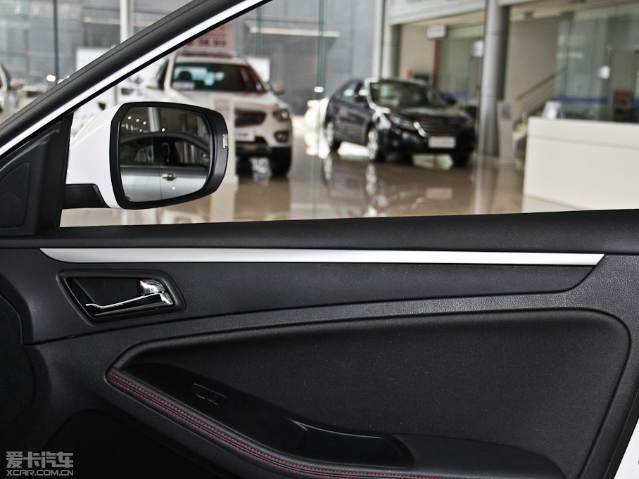 2014vB70 2.0L Ԅm