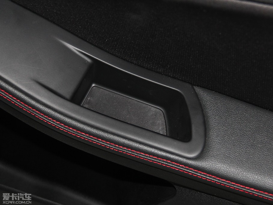 2014vB70 2.0L Ԅm