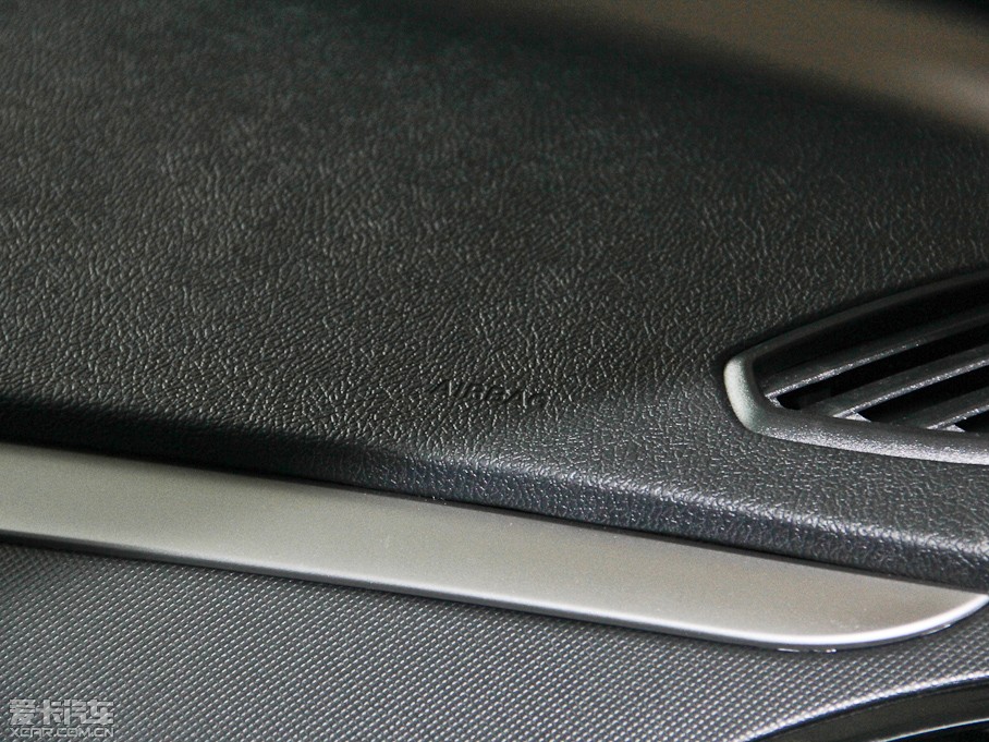 2014vB70 2.0L Ԅ(dng)m