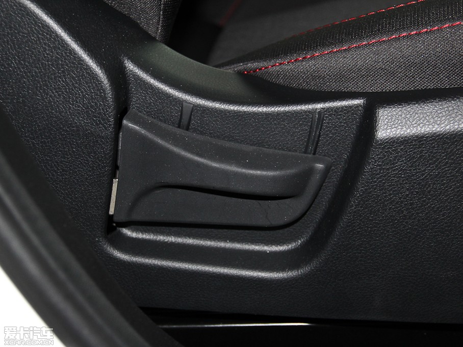 2014vB70 2.0L Ԅm