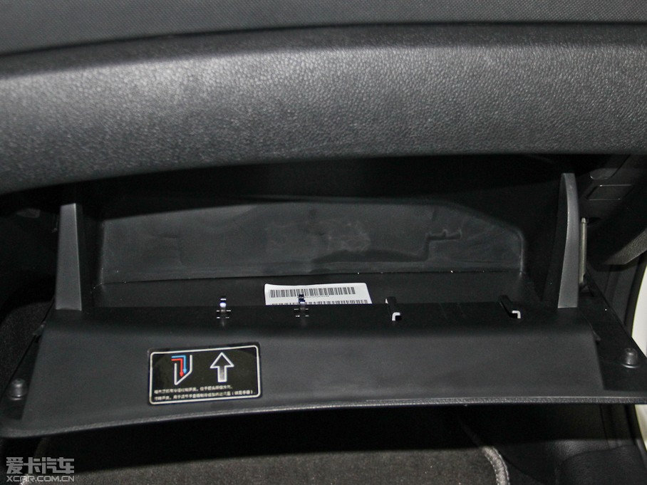 2014vB70 2.0L Ԅm