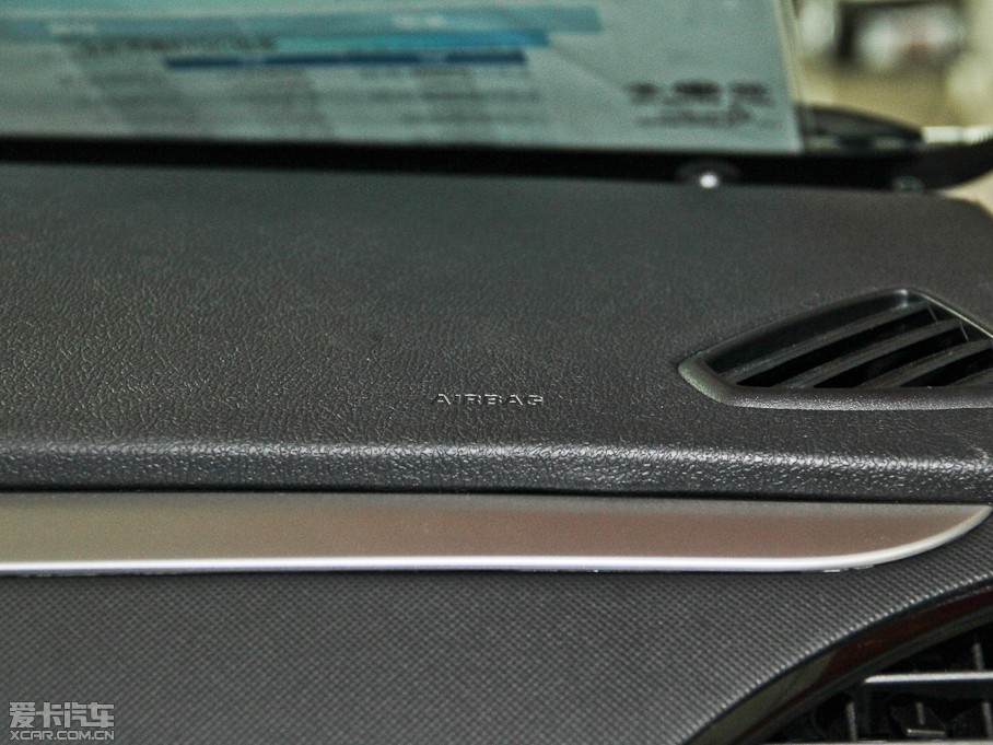 2014vB70 2.0L Ԅm