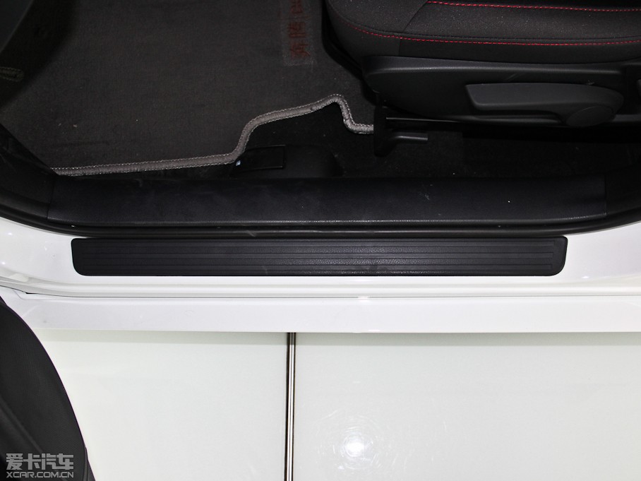 2014vB70 2.0L Ԅm