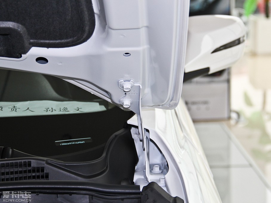 2014vB70 2.0L Ԅm