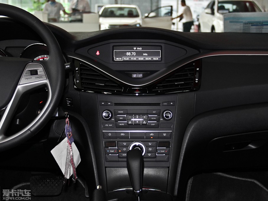 2014vB70 2.0L Ԅm