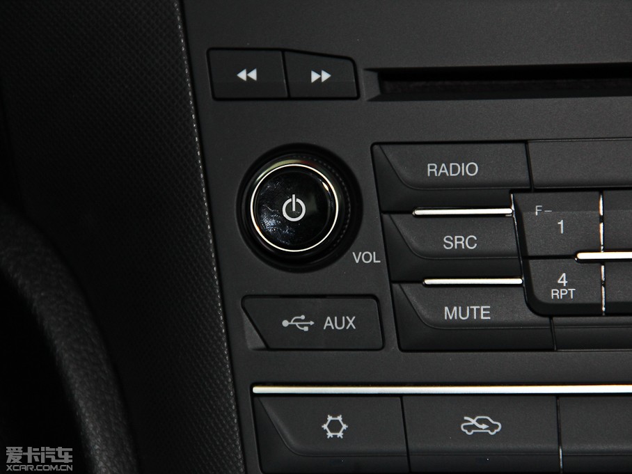 2014vB70 2.0L Ԅm