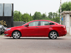 奔騰2014款奔騰B70