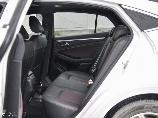 奔騰2014款奔騰B70