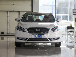 2014款1.8T 自动运动尊享型 正前