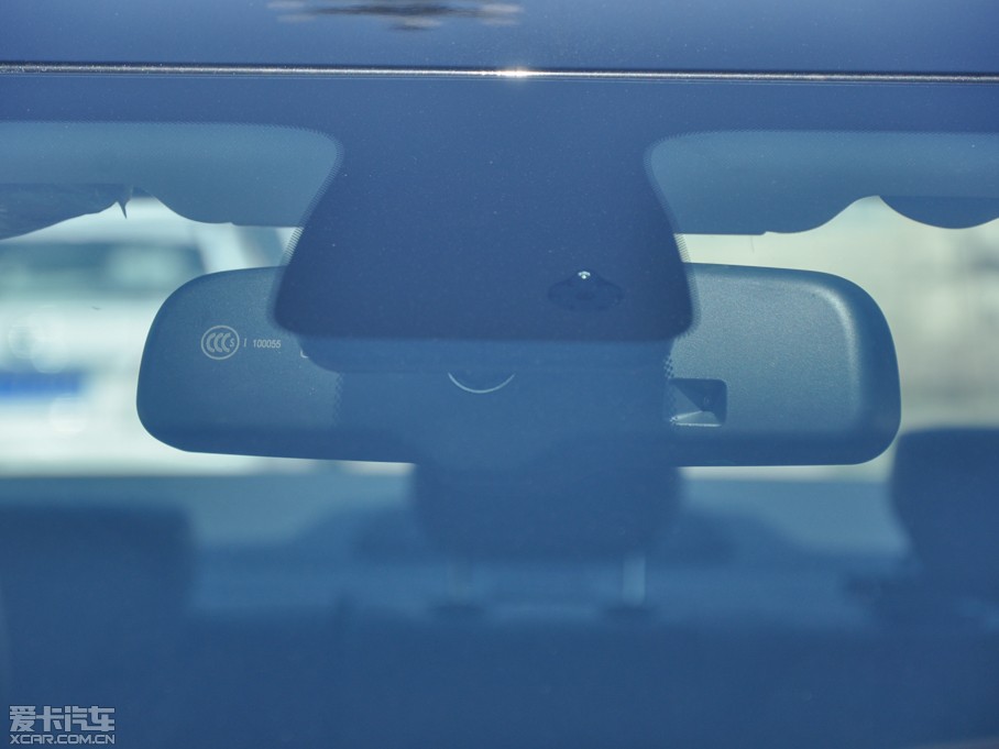 2014vB90 1.8T ԄӺA