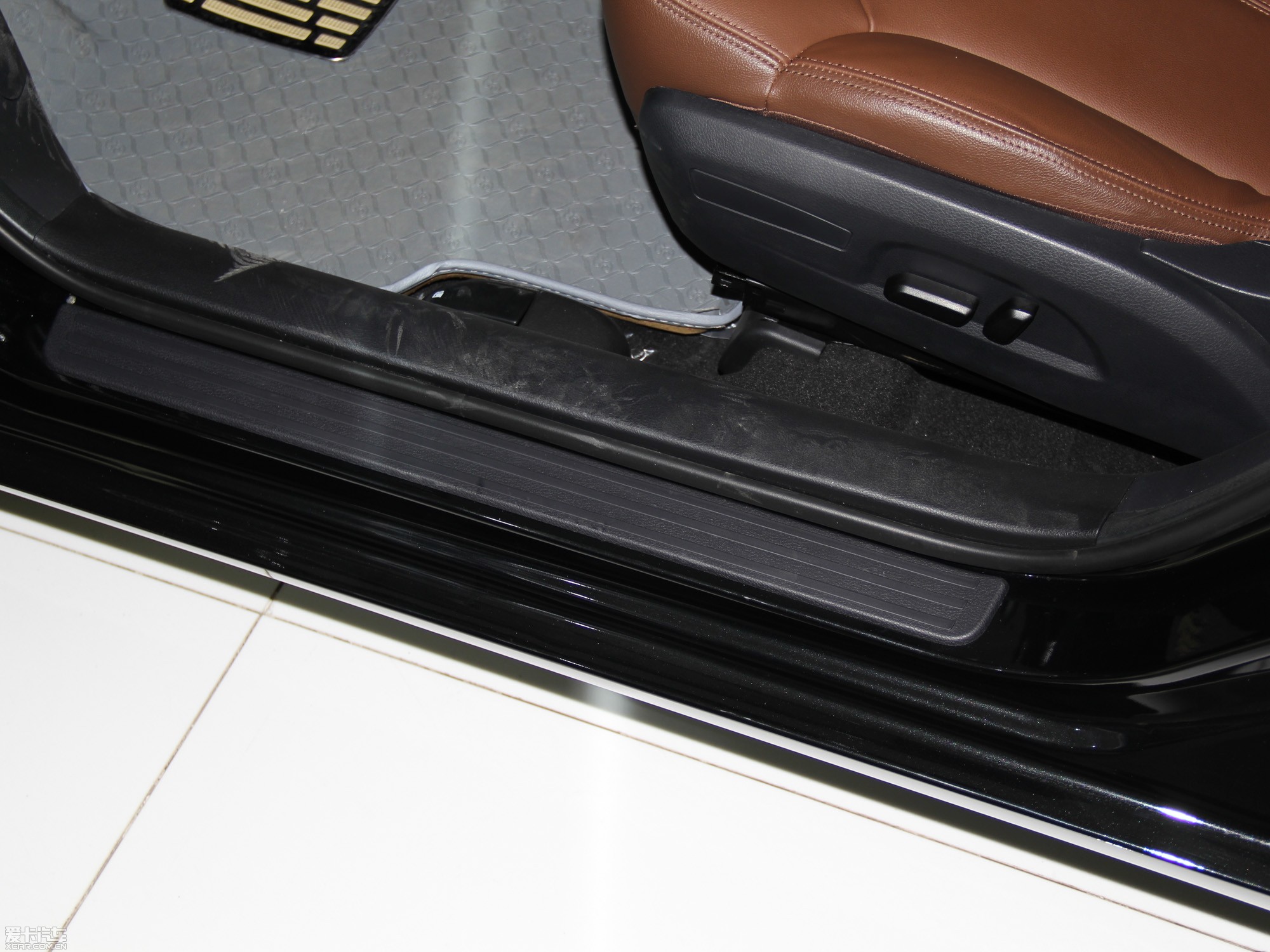 2014vB90 1.8T ԄӺA