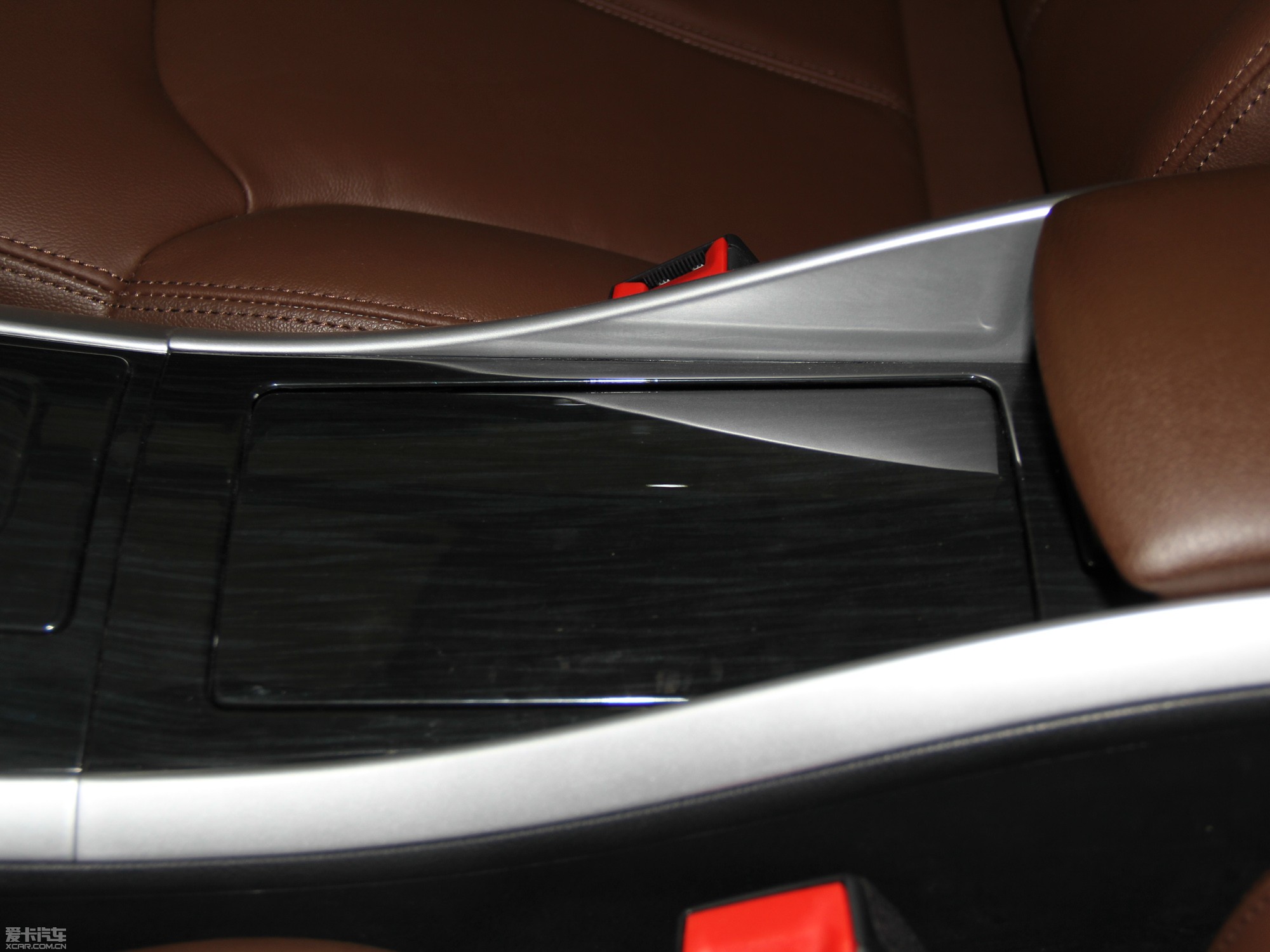 2014vB90 1.8T ԄӺA