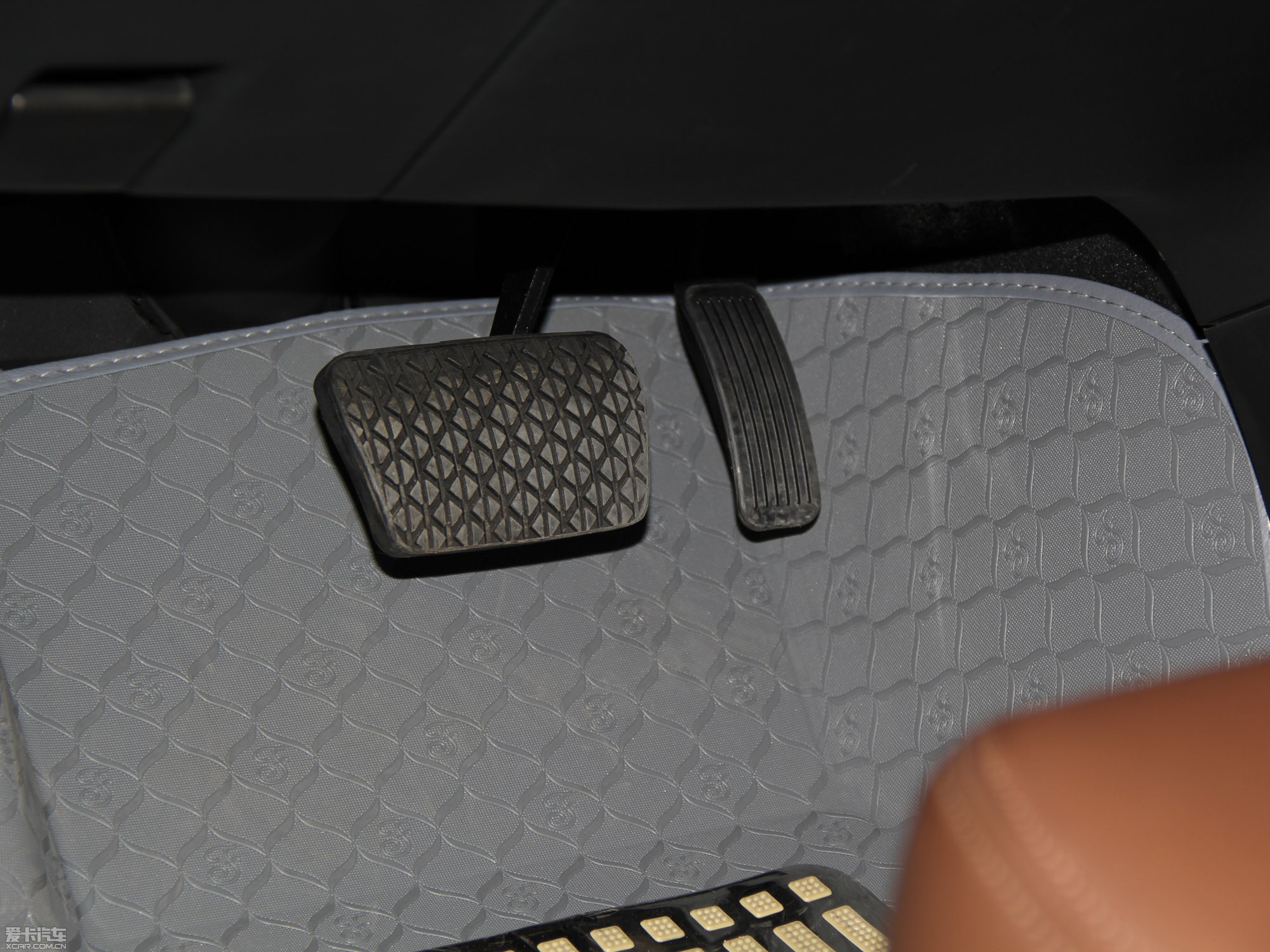 2014vB90 1.8T ԄӺA