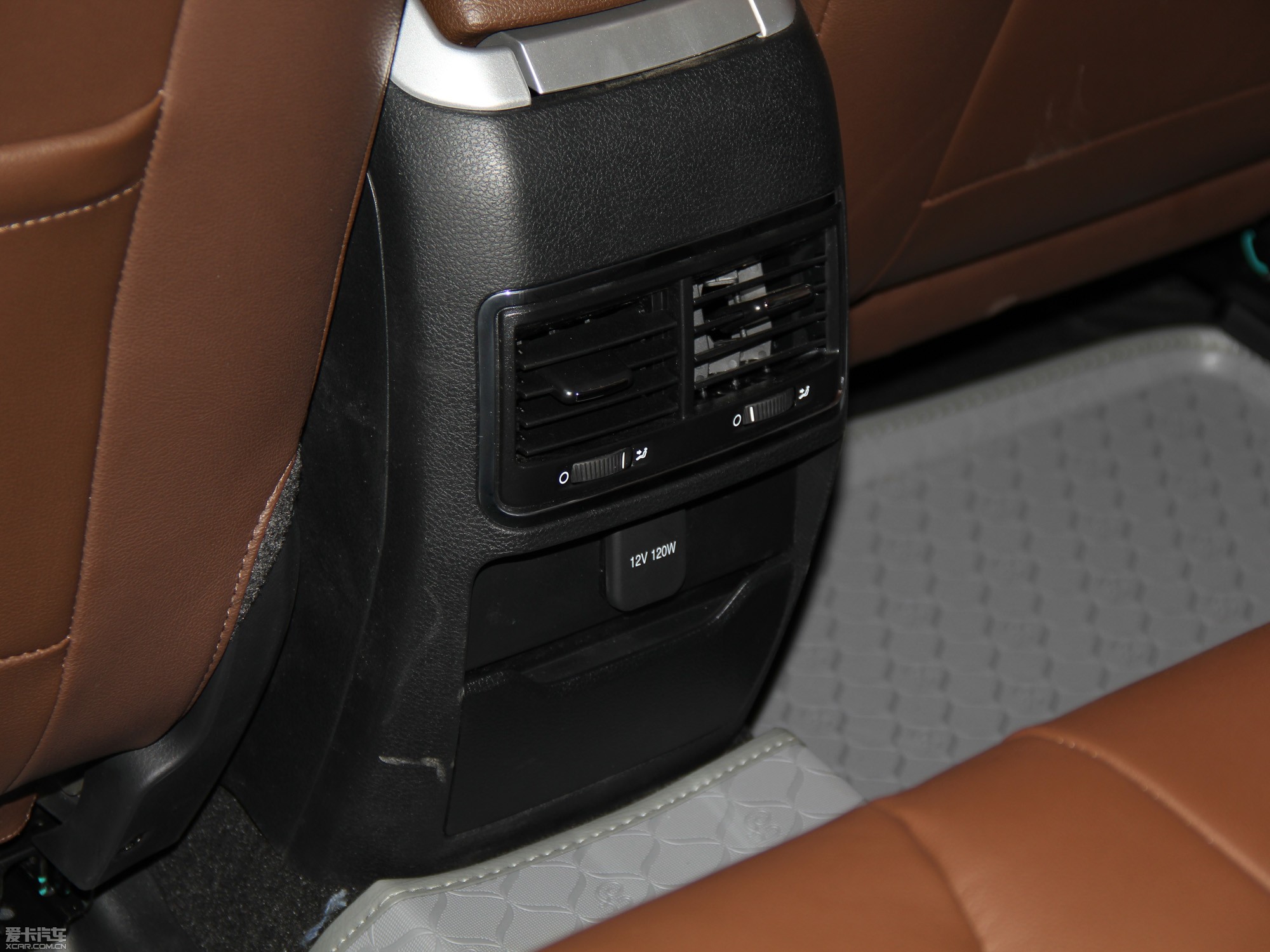 2014vB90 1.8T ԄӺA