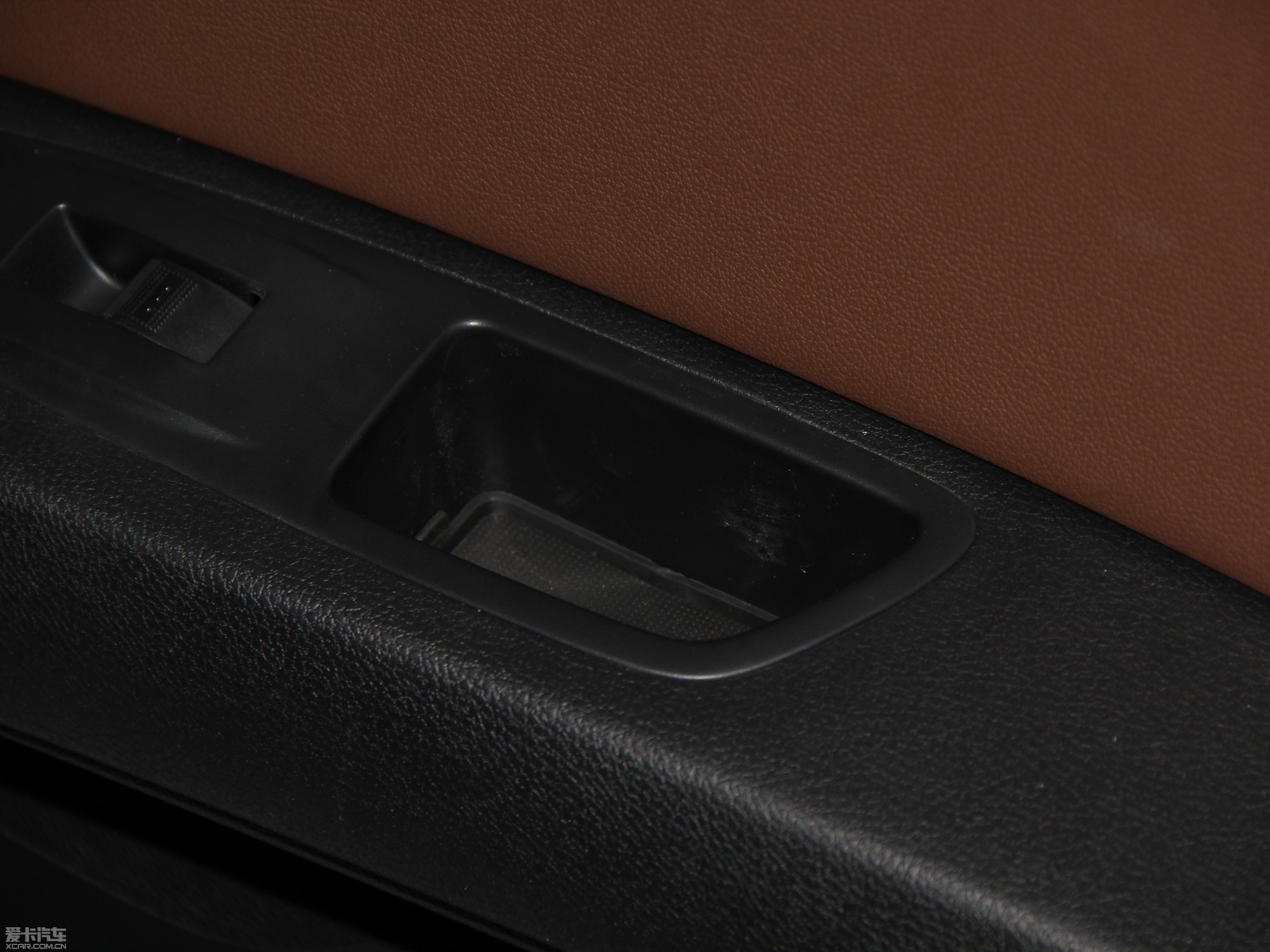 2014vB90 1.8T ԄӺA