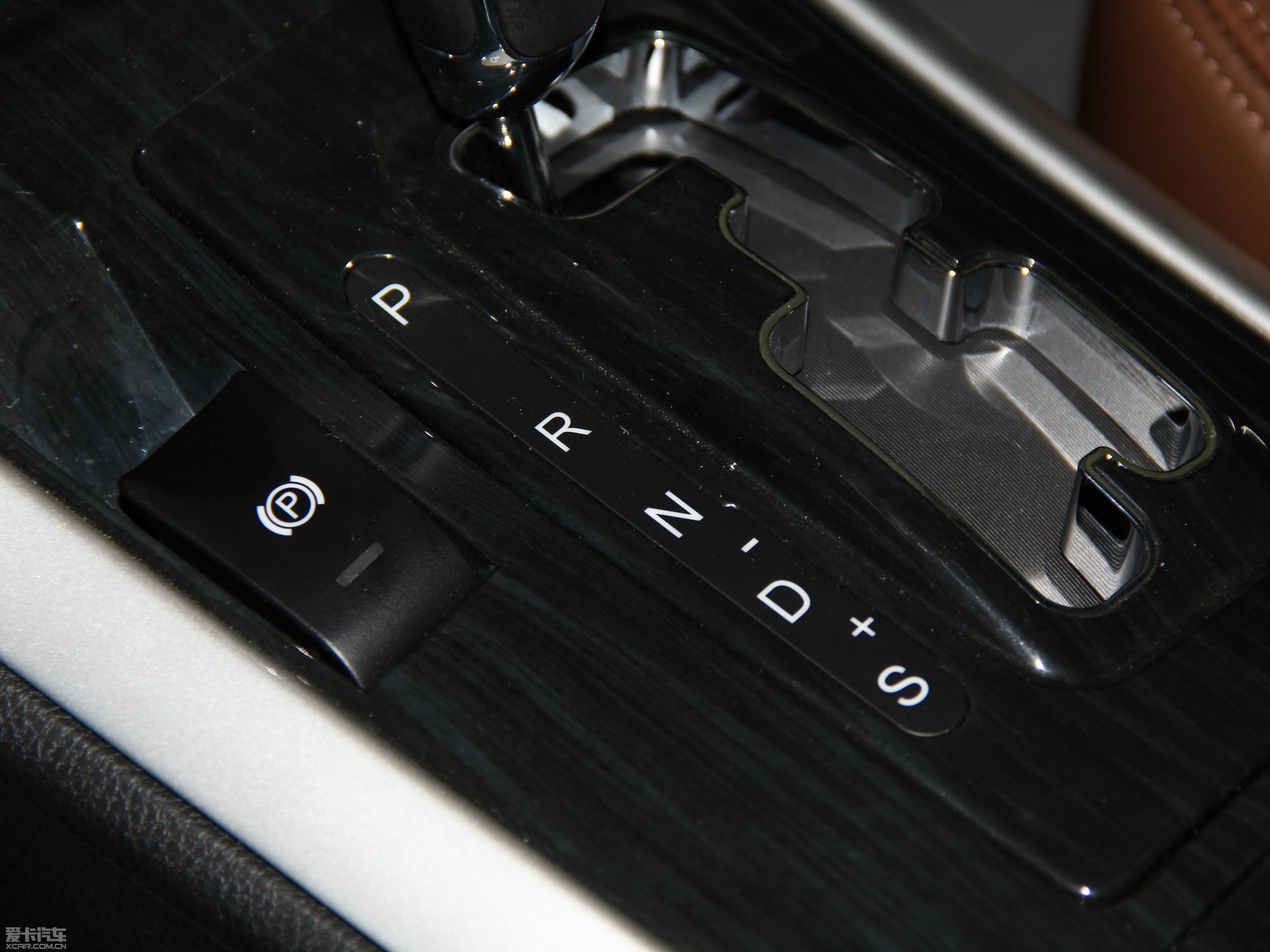 2014vB90 1.8T ԄӺA