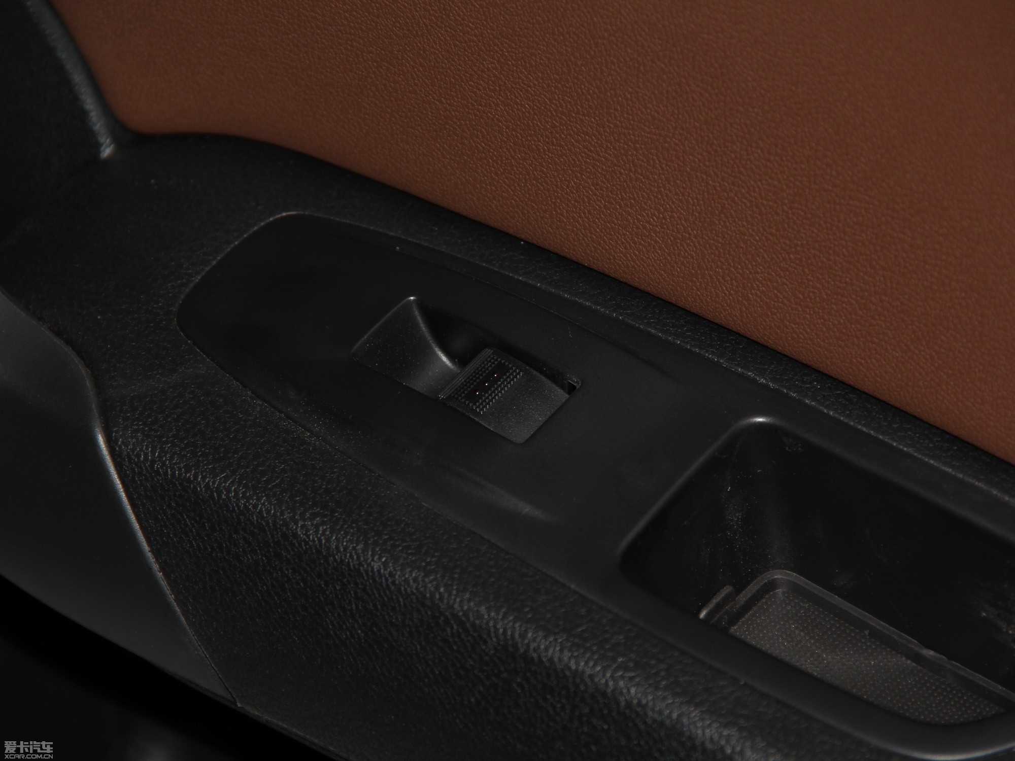 2014vB90 1.8T ԄӺA