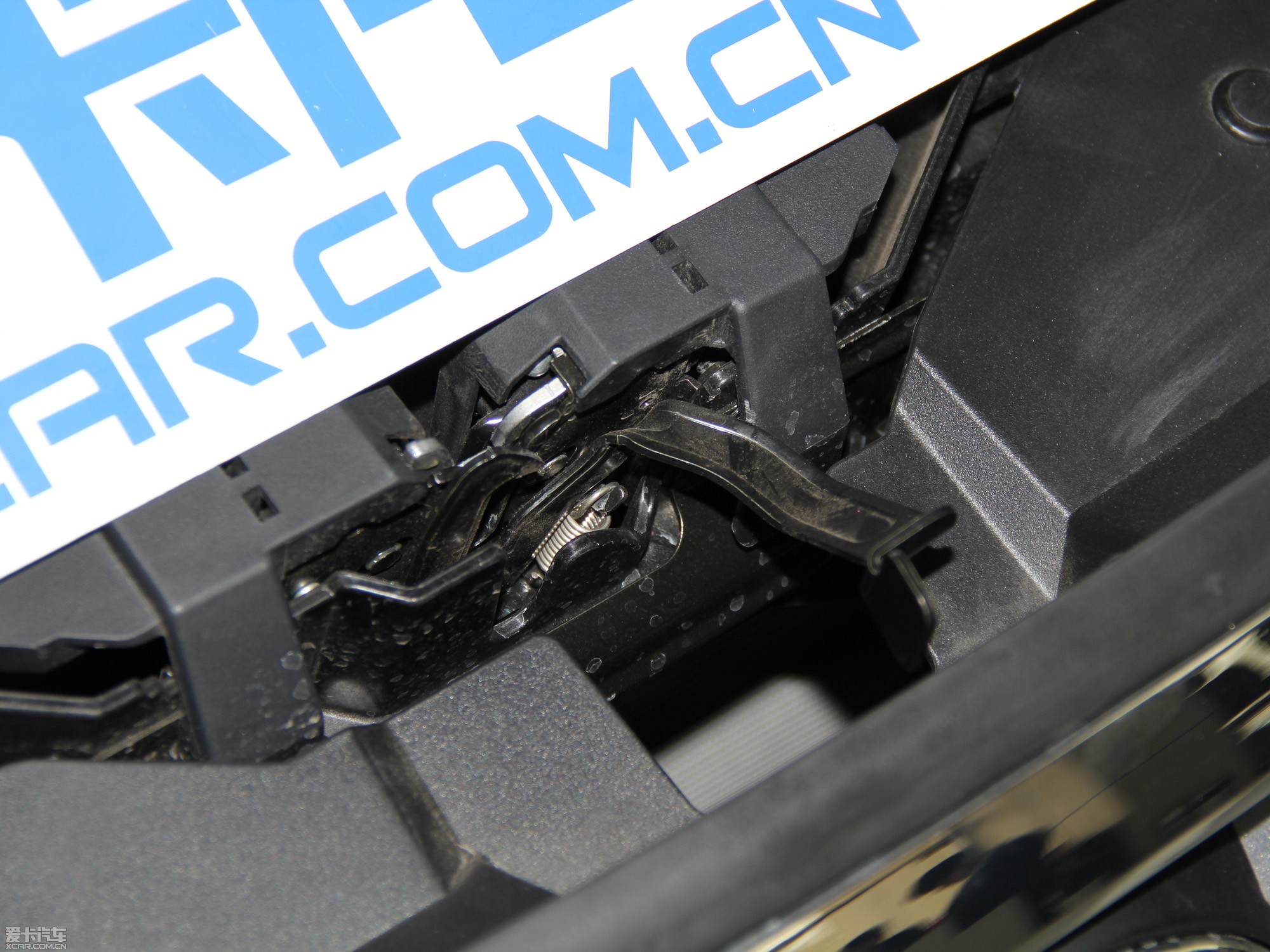 2014vB90 1.8T ԄӺA