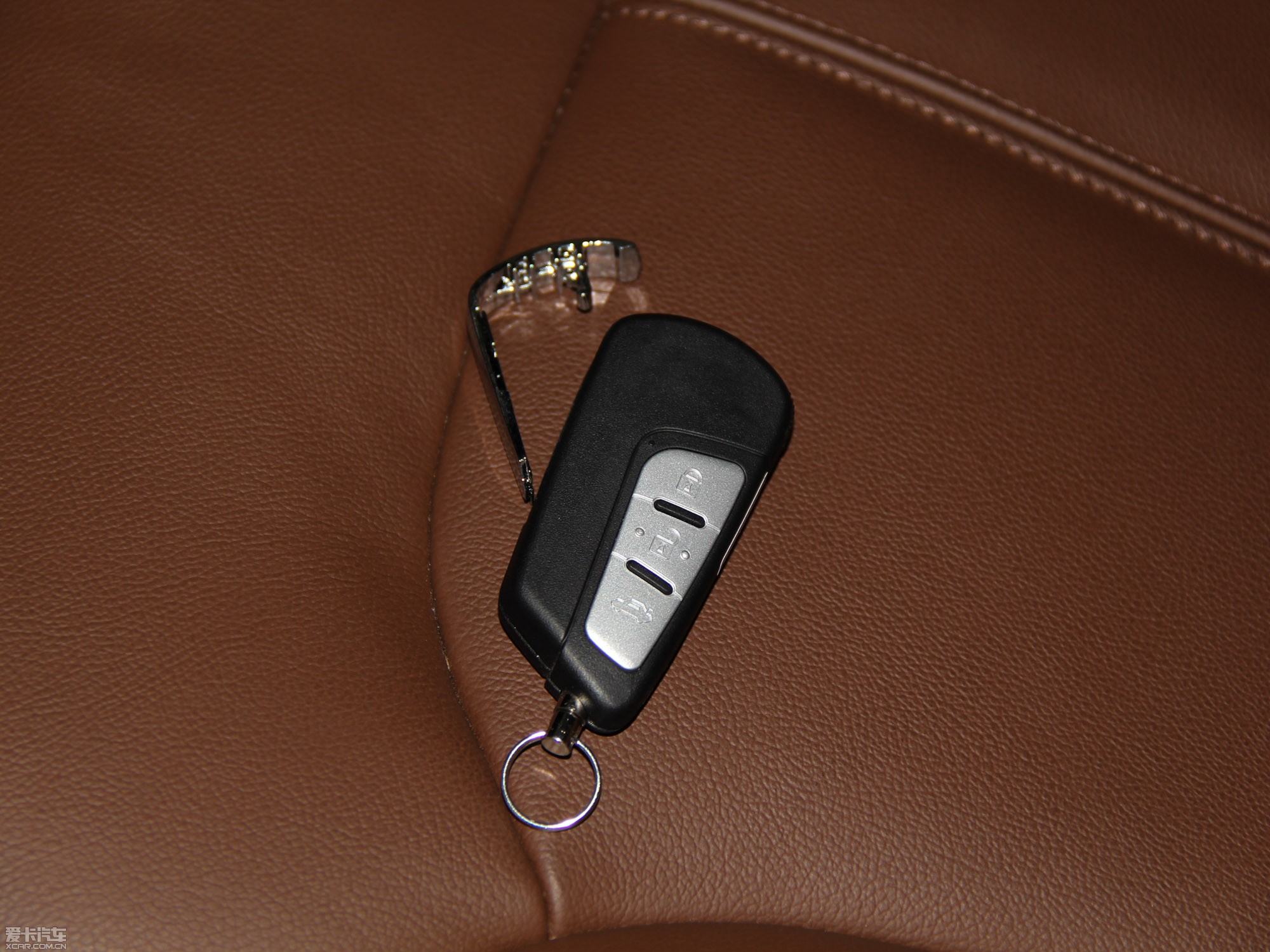 2014vB90 1.8T ԄӺA