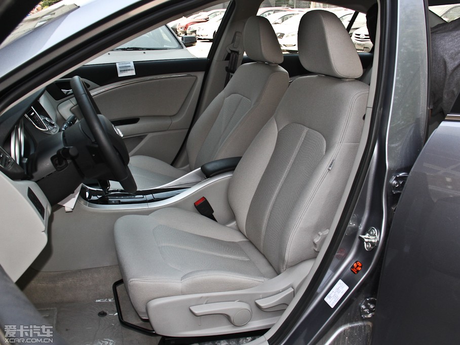 2014vB90 1.8T Ԅm