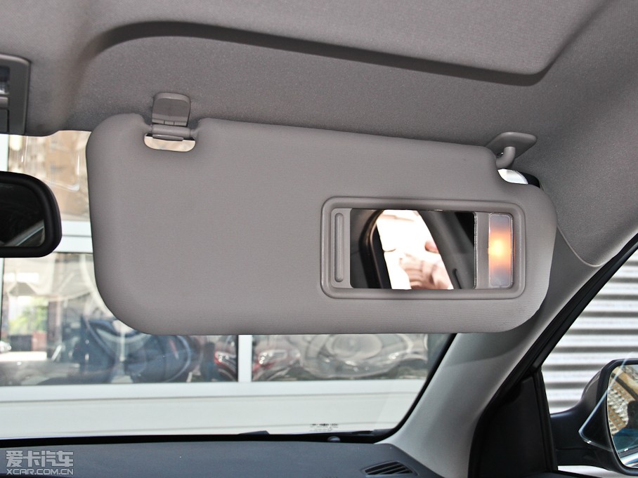 2014vB90 1.8T Ԅm