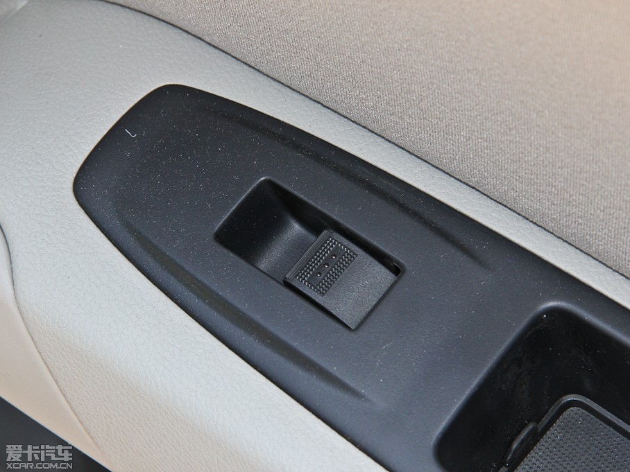 2014vB90 1.8T Ԅm