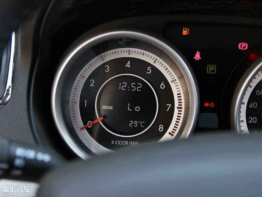 2014vB90 1.8T Ԅm