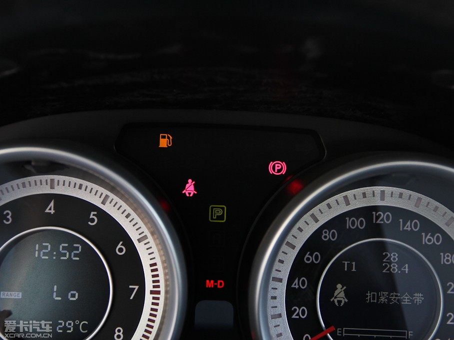 2014vB90 1.8T Ԅm