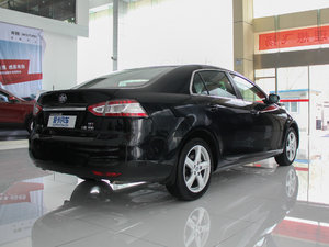 2014款1.8T 自动豪华型 整体外观