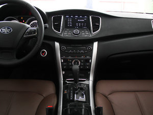 2014款1.8T 自动豪华型 中控台